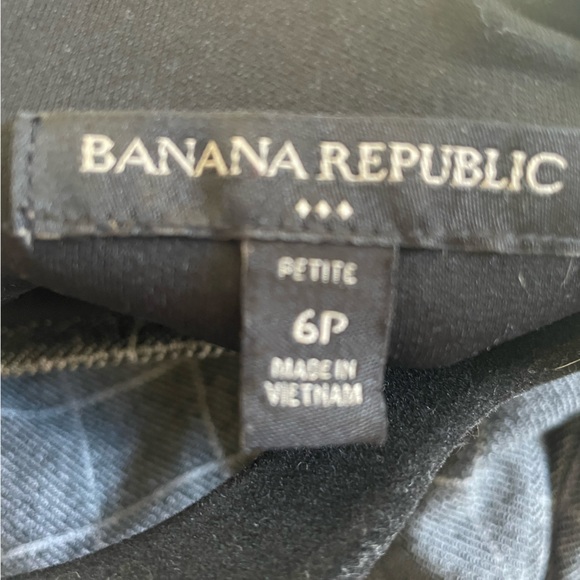 Grey 3/4 sleeve banana Republic dress - Picture 2 of 3